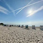 Lejlighed Traumblick - Strandpanorama In Erster Reihe Mit Traum Meerblick Aus Dem Bett Sierksdorf