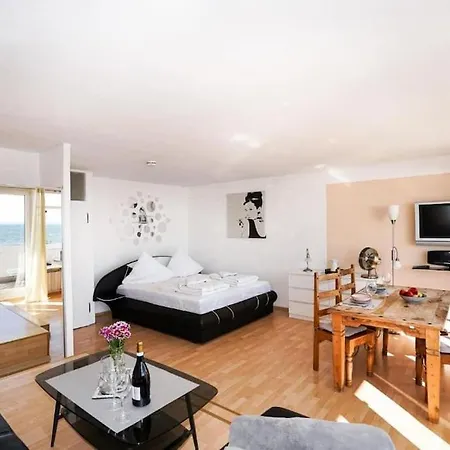 Traumblick - Wellnesswelle - Sauna, Design & Erste Reihe Mit Panorama Meerblick * Sierksdorf