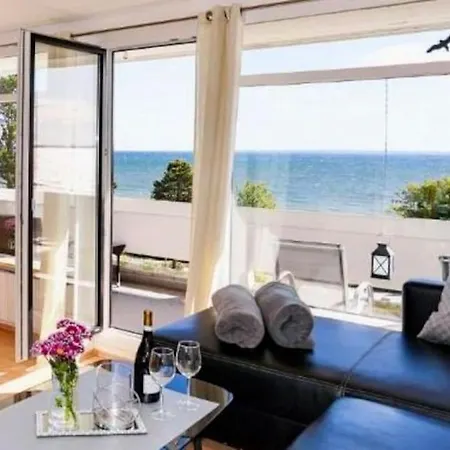 Traumblick - Wellnesswelle - Sauna, Design & Erste Reihe Mit Panorama Meerblick * Sierksdorf