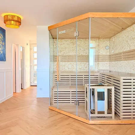 Traumblick - Wellnesswelle - Sauna, Design & Erste Reihe Mit Panorama Meerblick * Sierksdorf